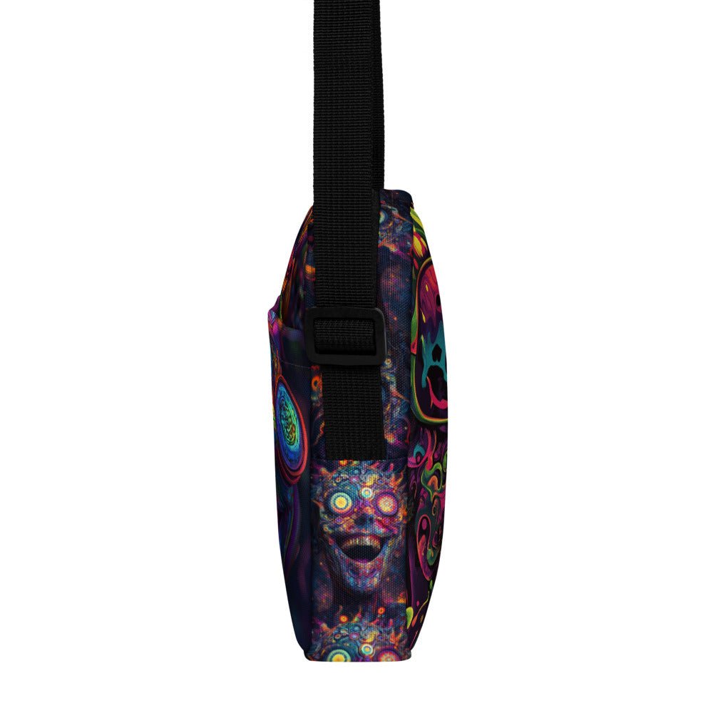 Psychedelic Aliens - Crossbody Festival Party BagCrossbody BagGalactrip CouturePsychedelic Aliens - Crossbody Festival Party Bag